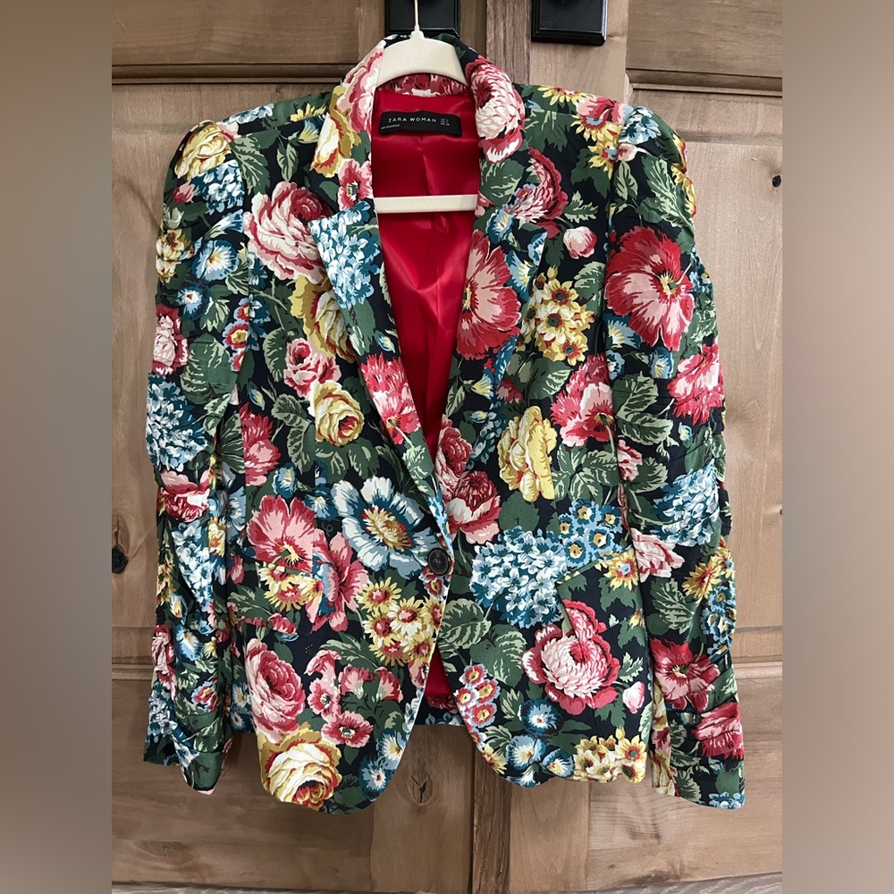 Zara Floral Blazer